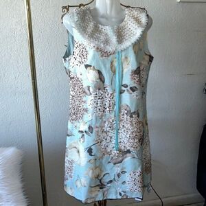 sleeveless floral light blue mini dress scollar knit top size 10